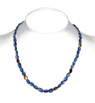Kette aus Kyanit und Roségold